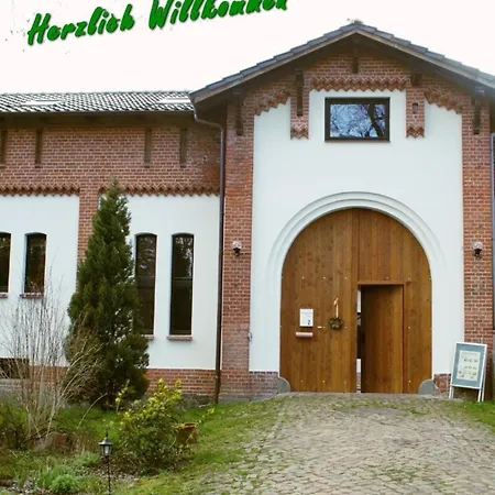 Gemuetliche In Mit Grossem Garten